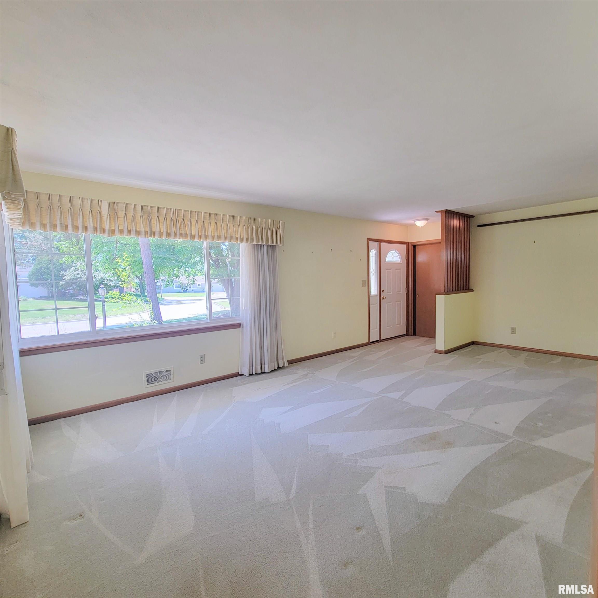 2727 32nd Avenue Court, Rock Island, Illinois image 18
