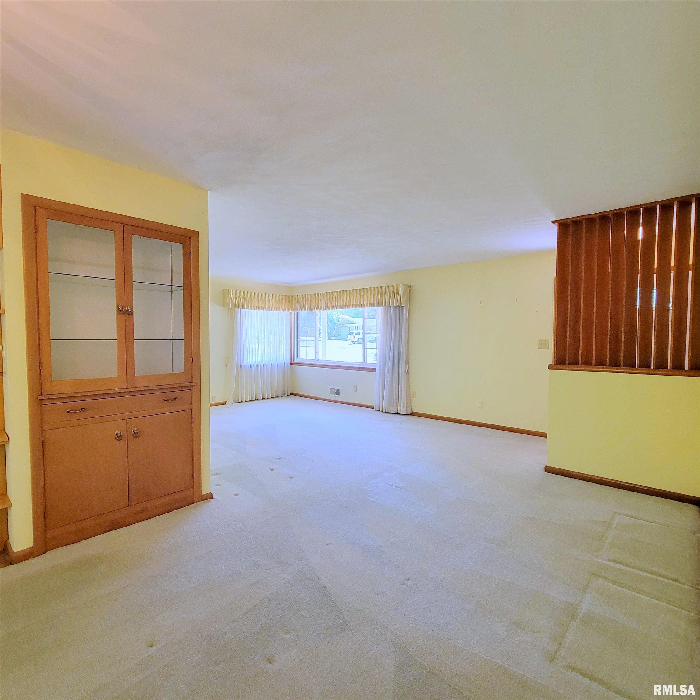 2727 32nd Avenue Court, Rock Island, Illinois image 7