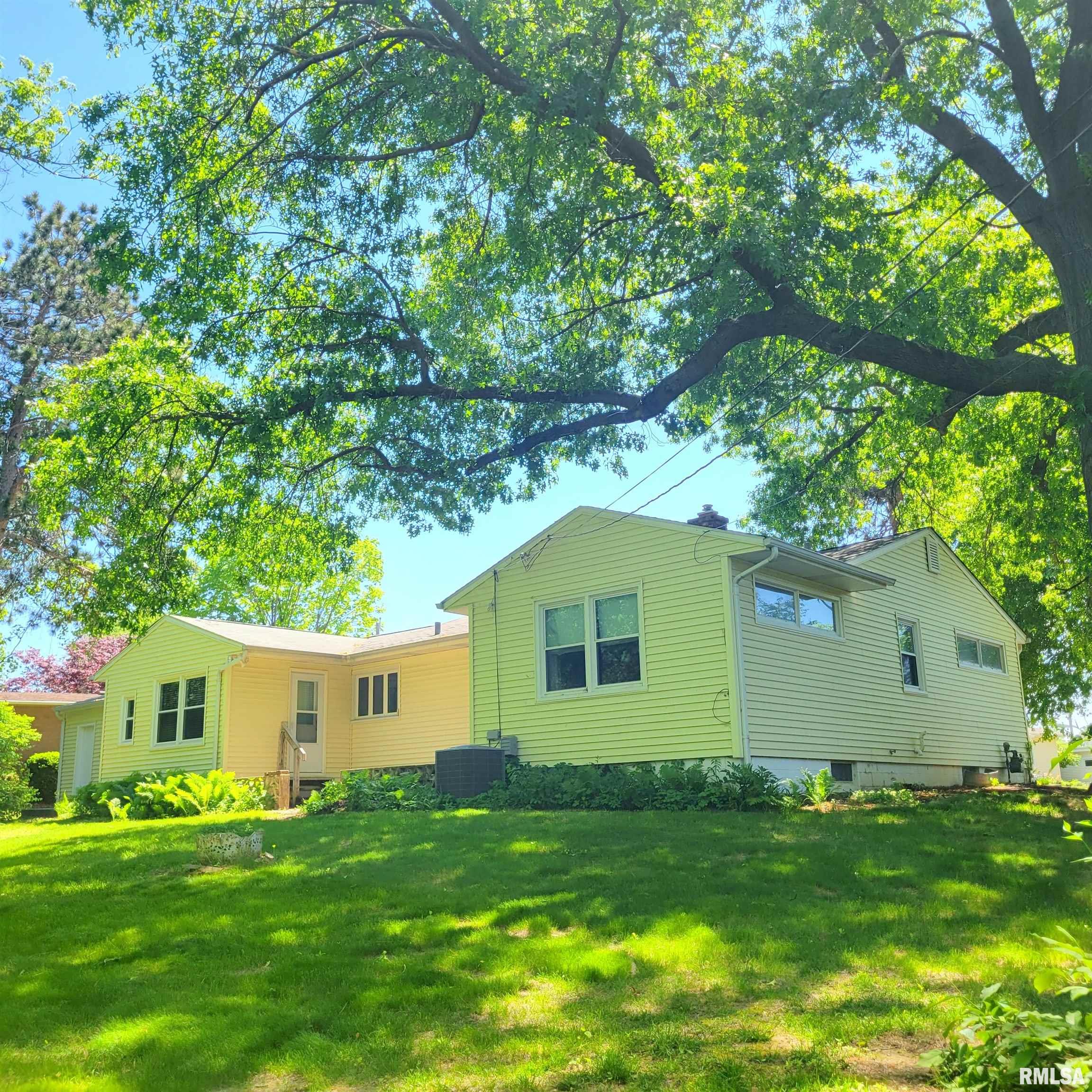 2727 32nd Avenue Court, Rock Island, Illinois image 29