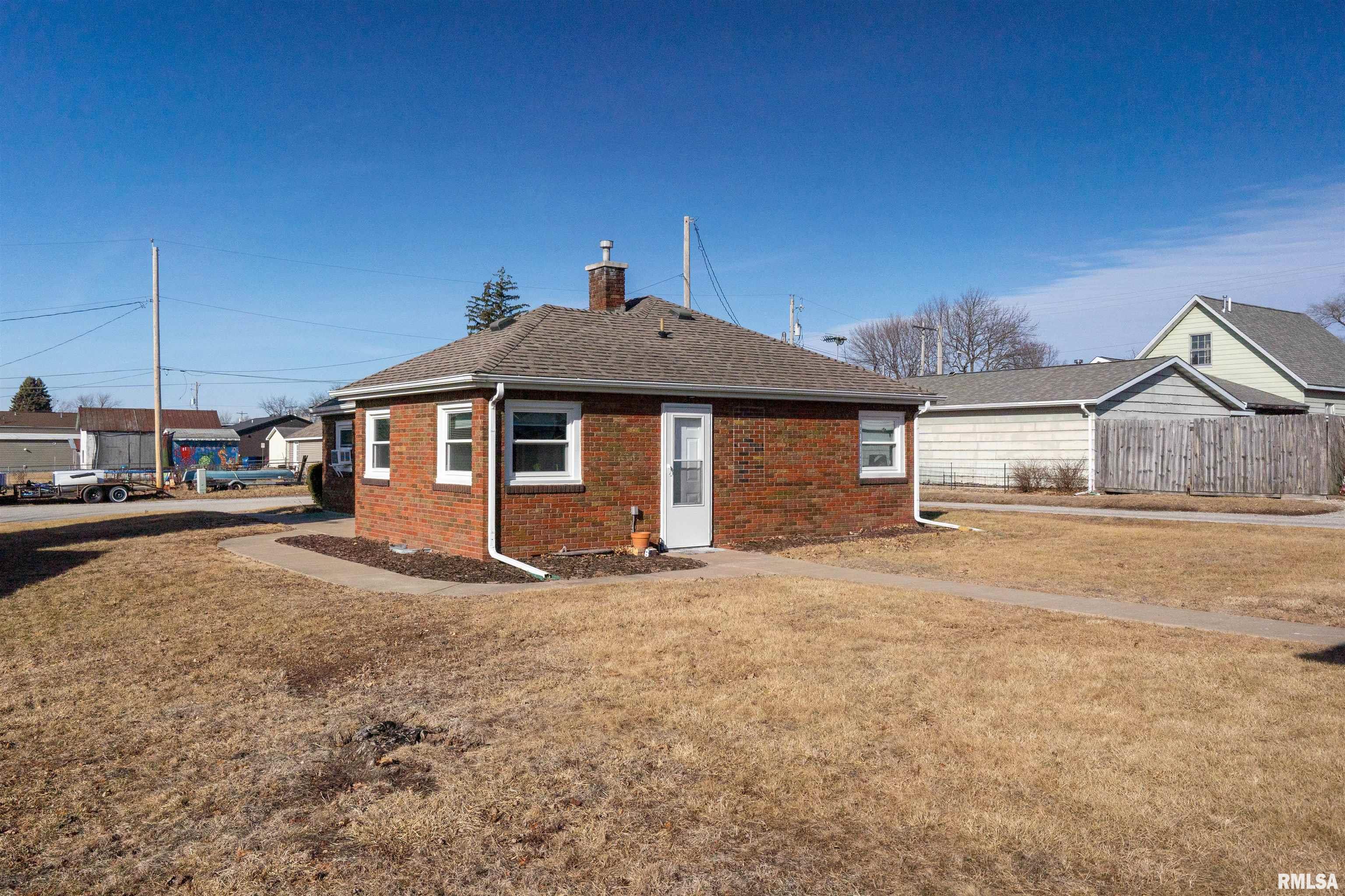 129 S Neisse Street, Blue Grass, Iowa image 19