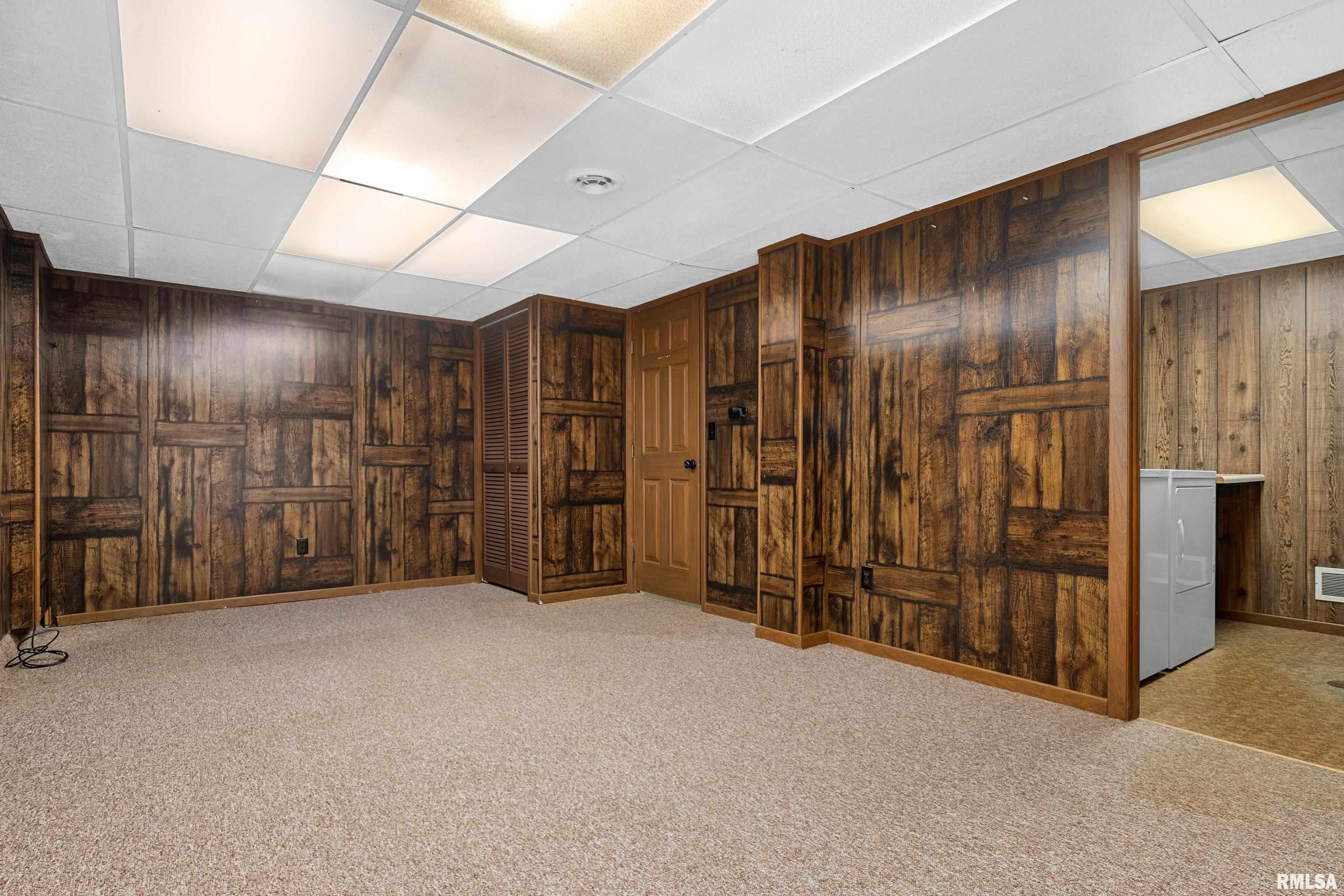 1461 Valle Vista Boulevard #30, Pekin, Illinois image 31