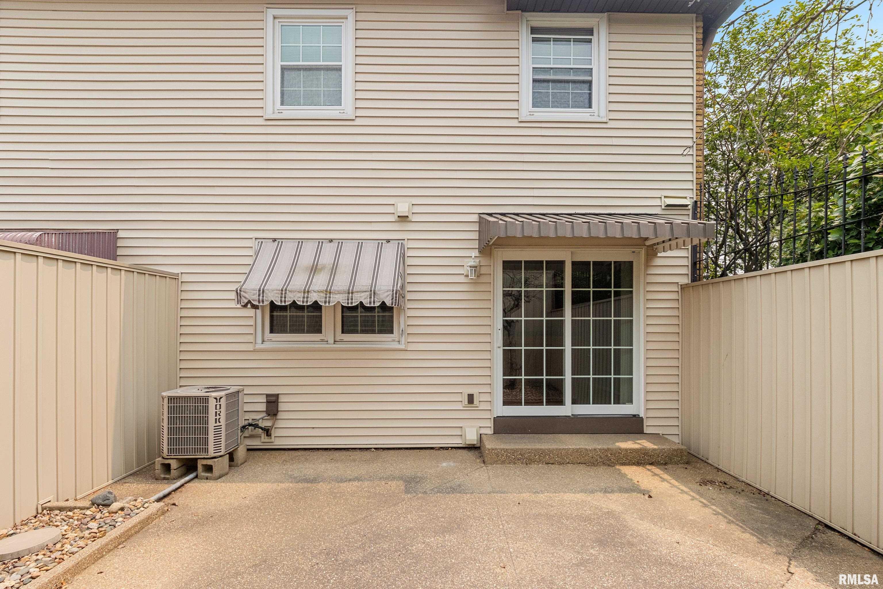 1461 Valle Vista Boulevard #30, Pekin, Illinois image 35