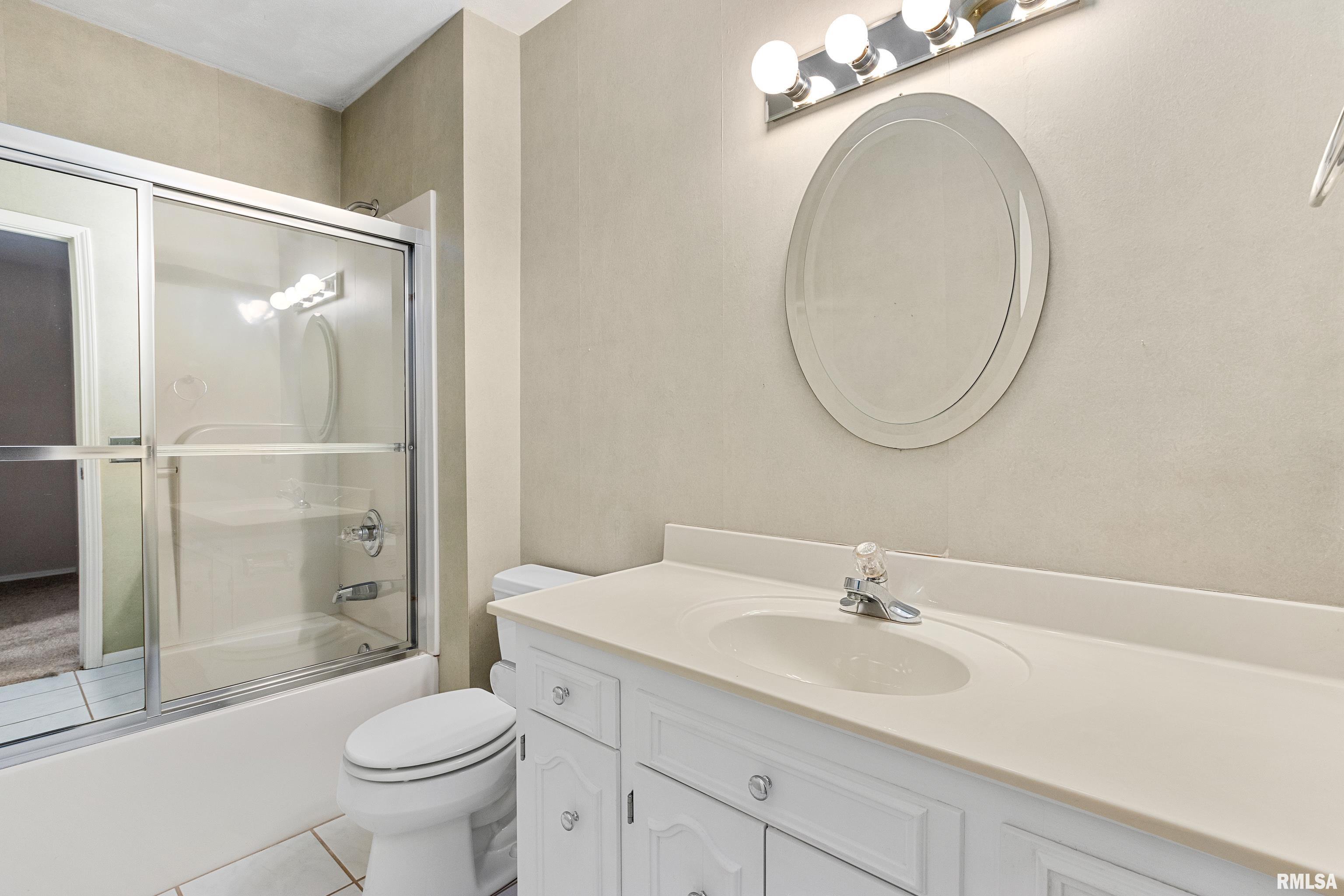 1461 Valle Vista Boulevard #30, Pekin, Illinois image 22