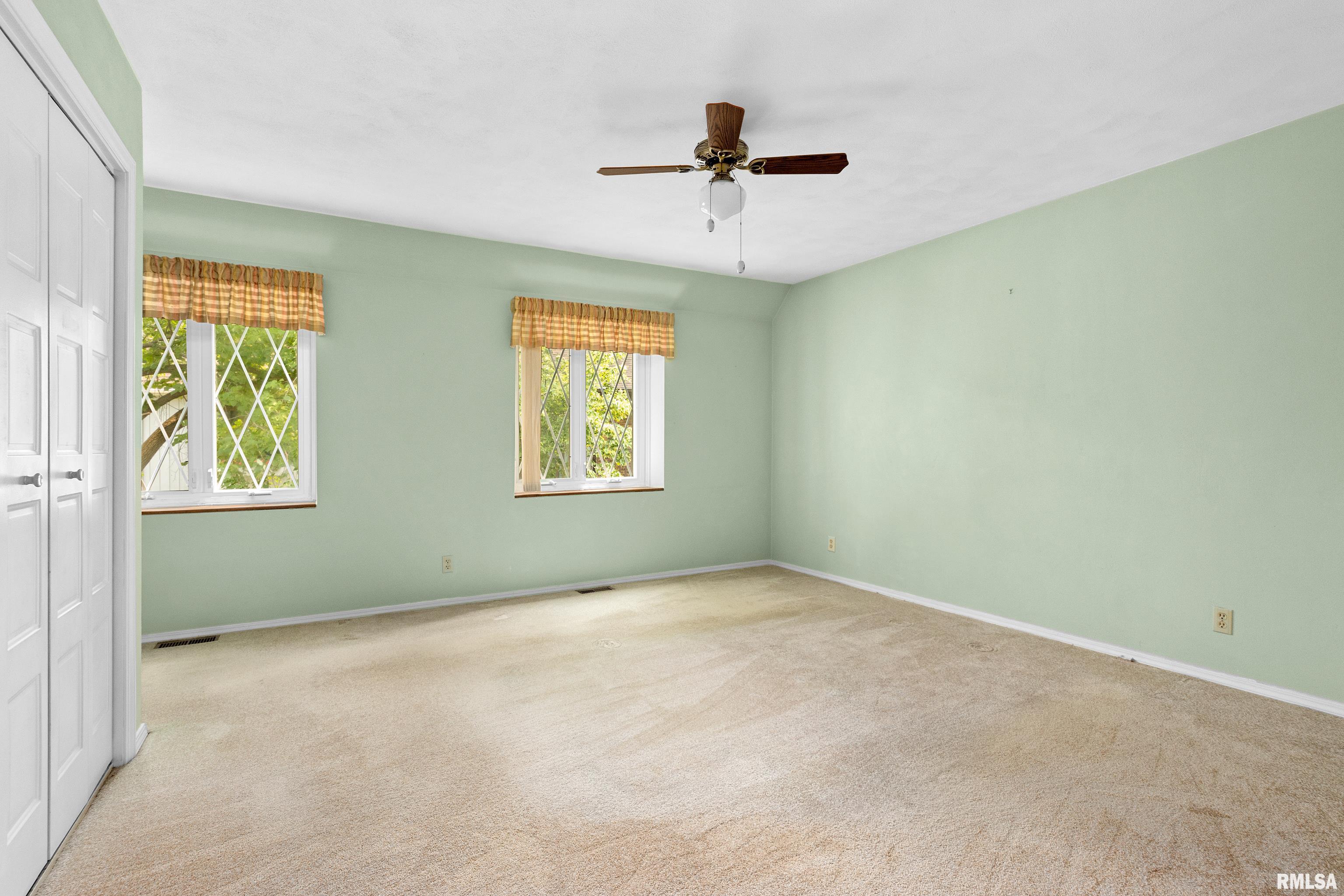 1461 Valle Vista Boulevard #30, Pekin, Illinois image 19