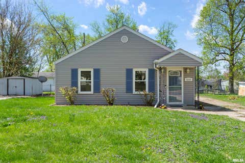 Homes For Sale - 5209 N Glen Elm Drive<br/> Peoria Heights, IL 61616