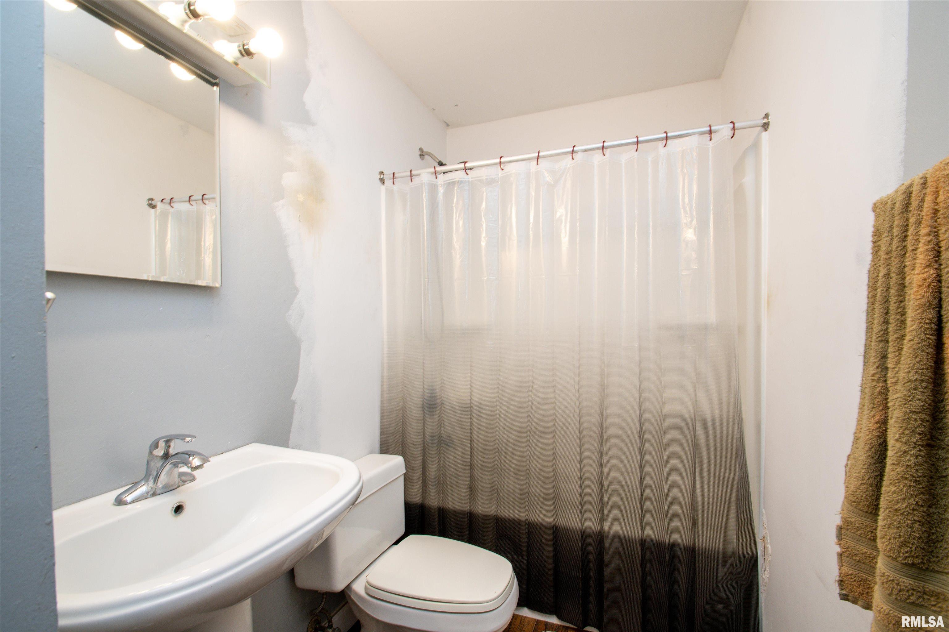 123 Douglas Road, Marquette Heights, Illinois image 14