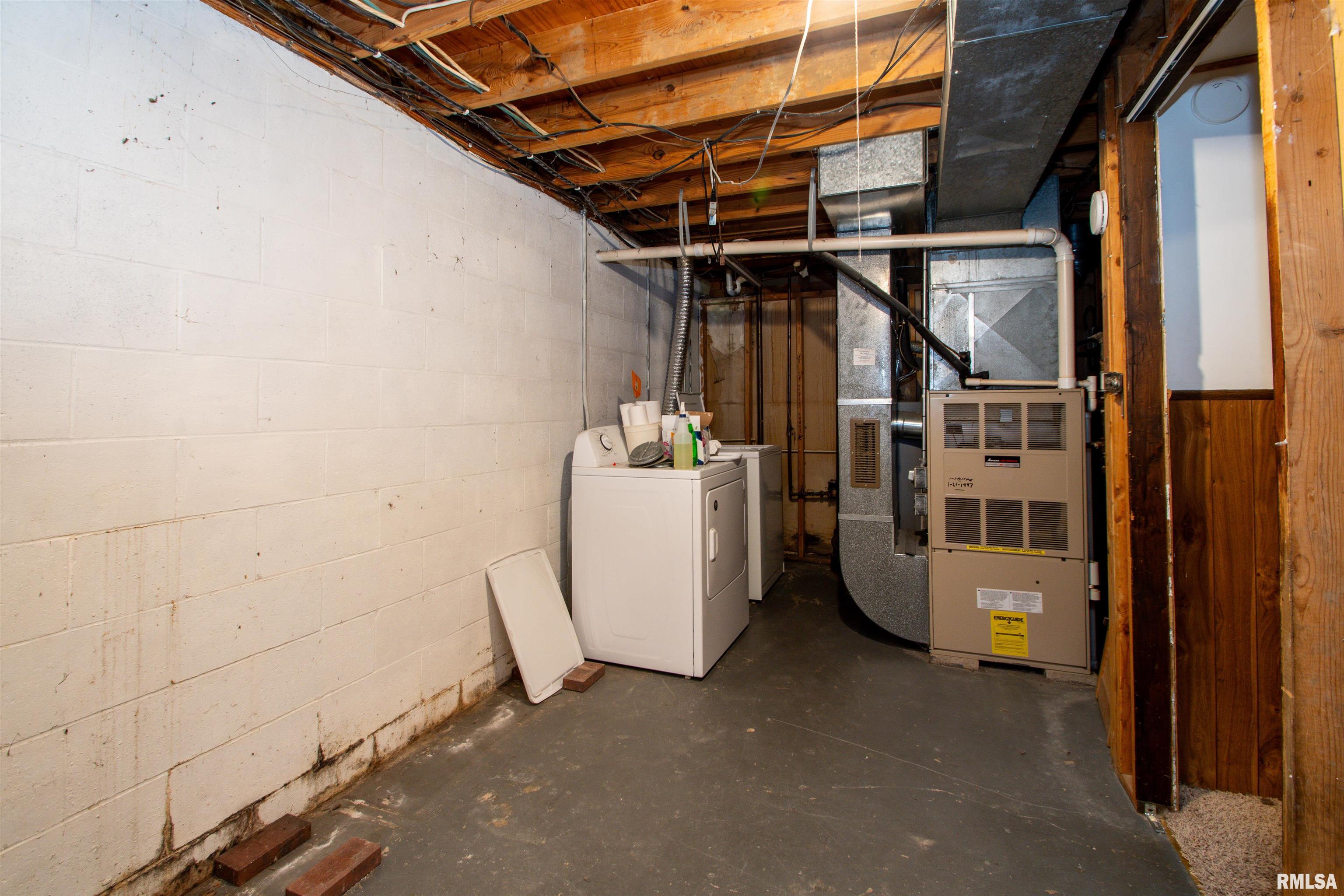 123 Douglas Road, Marquette Heights, Illinois image 29
