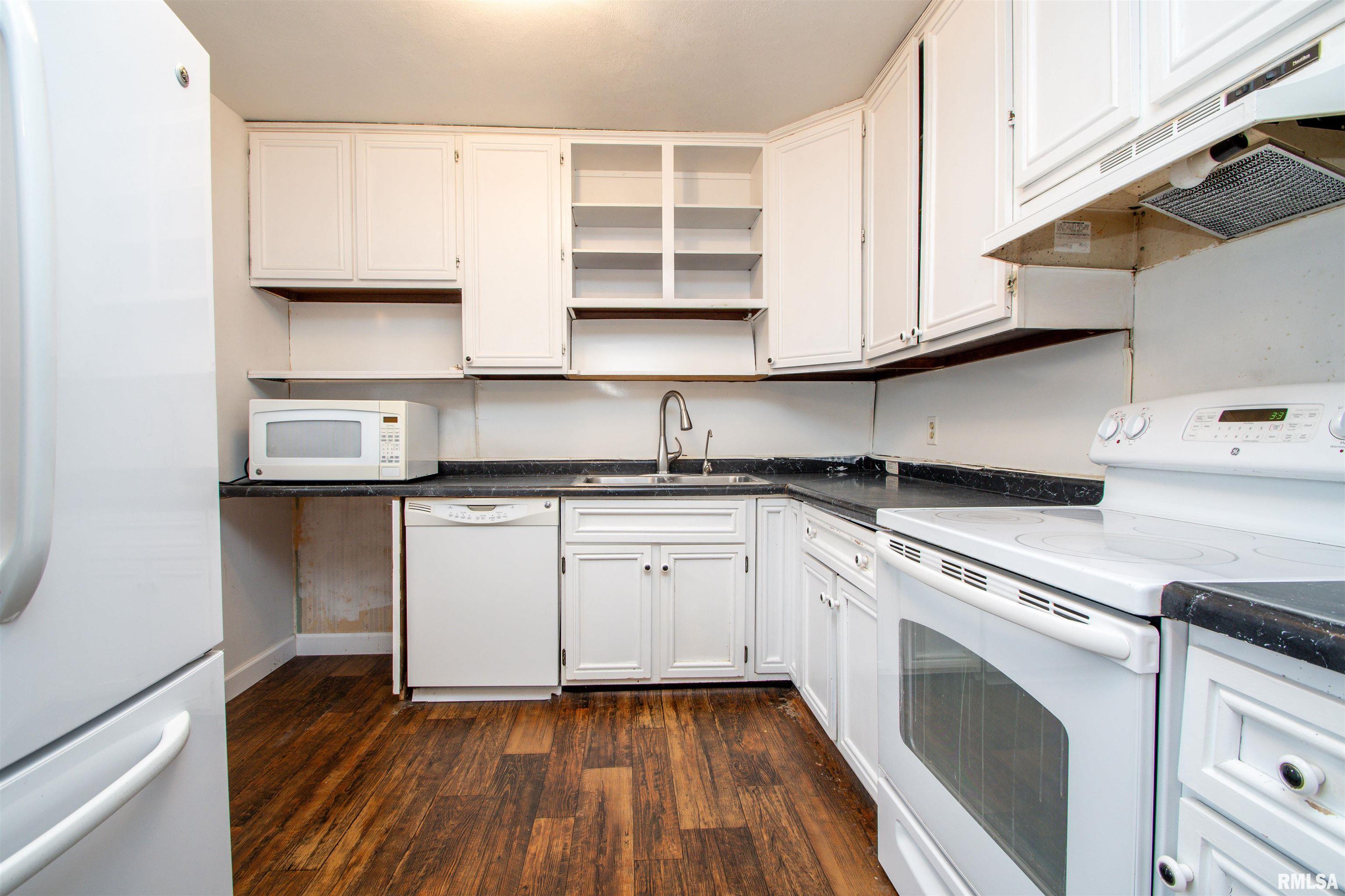 123 Douglas Road, Marquette Heights, Illinois image 10