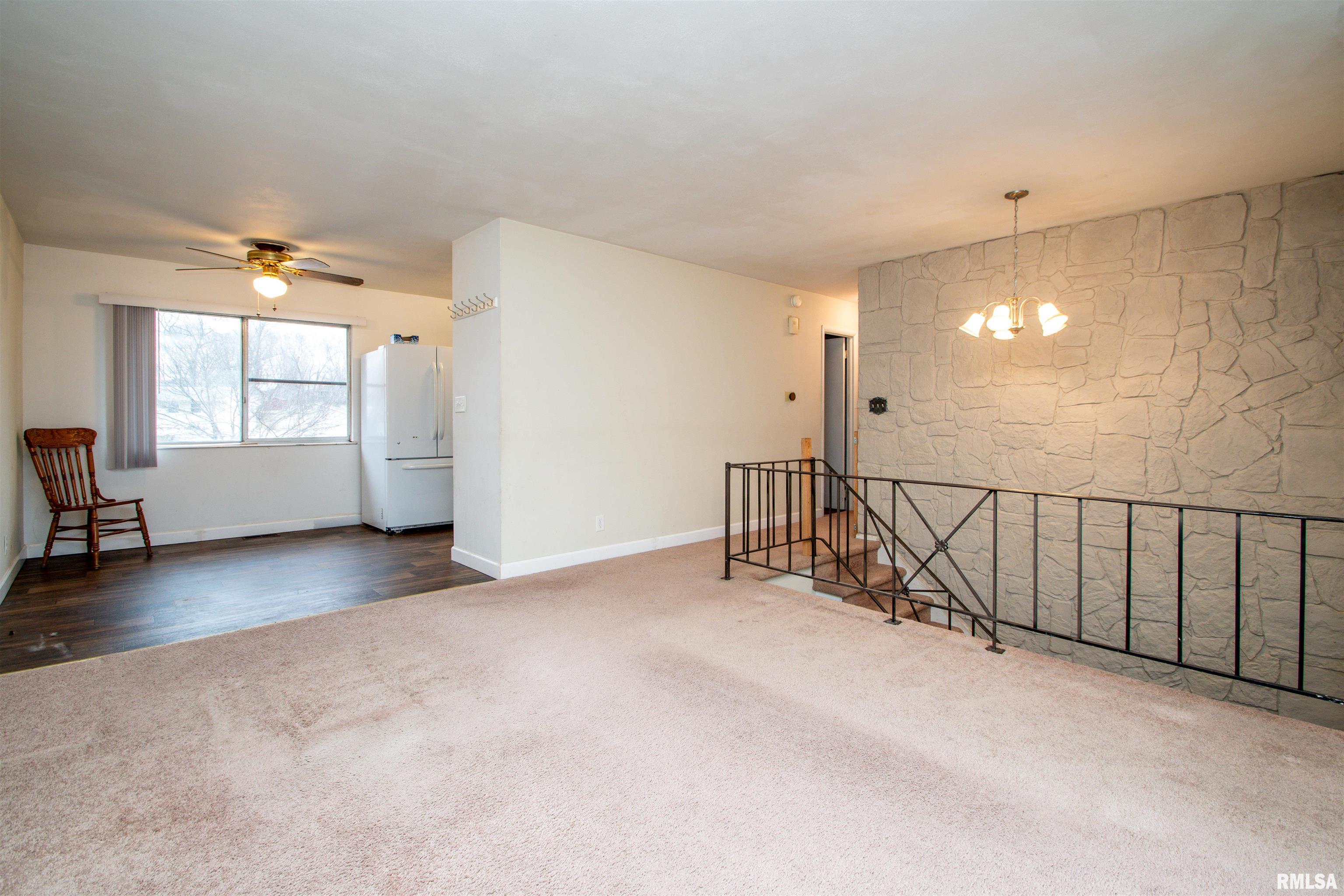 123 Douglas Road, Marquette Heights, Illinois image 7