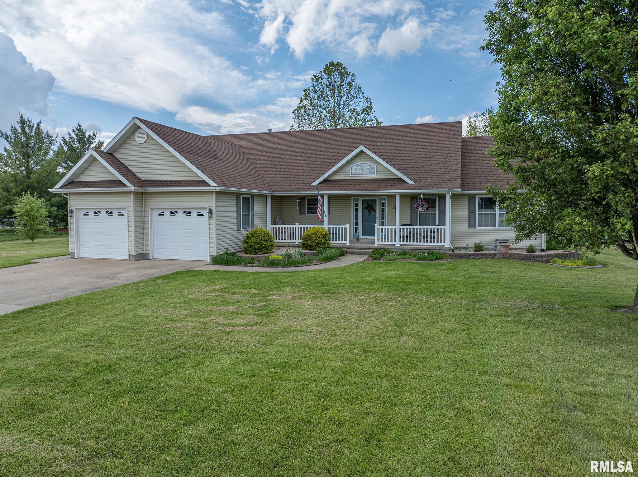 5175 Baker Road, Salem, Illinois image 3