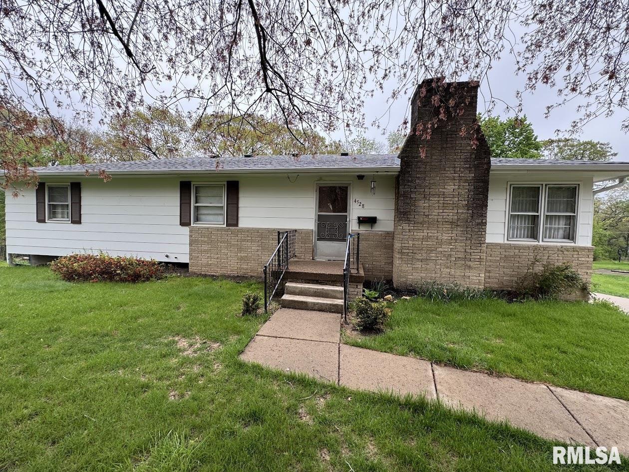 4528 5th Street B, East Moline, Illinois image 1