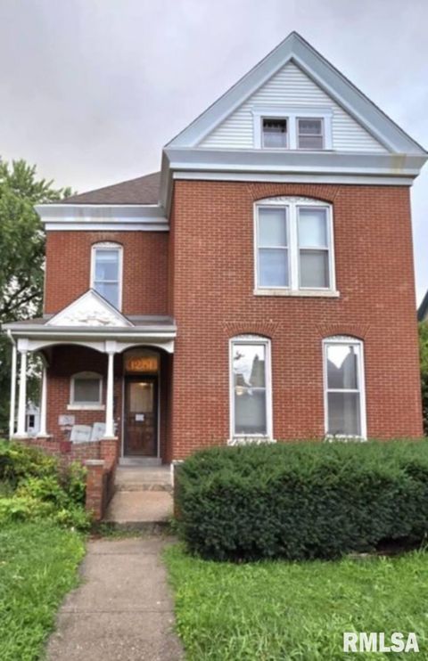 Homes For Sale - 1251 Kentucky Street<br/> Quincy, IL 62301