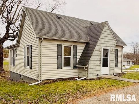 Homes For Sale - 208 S Mill Street<br/> Athens, IL 62613