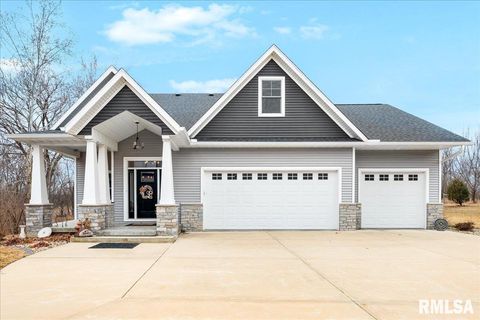 Homes For Sale - 687 Northfork Road<br/> Metamora, IL 61548