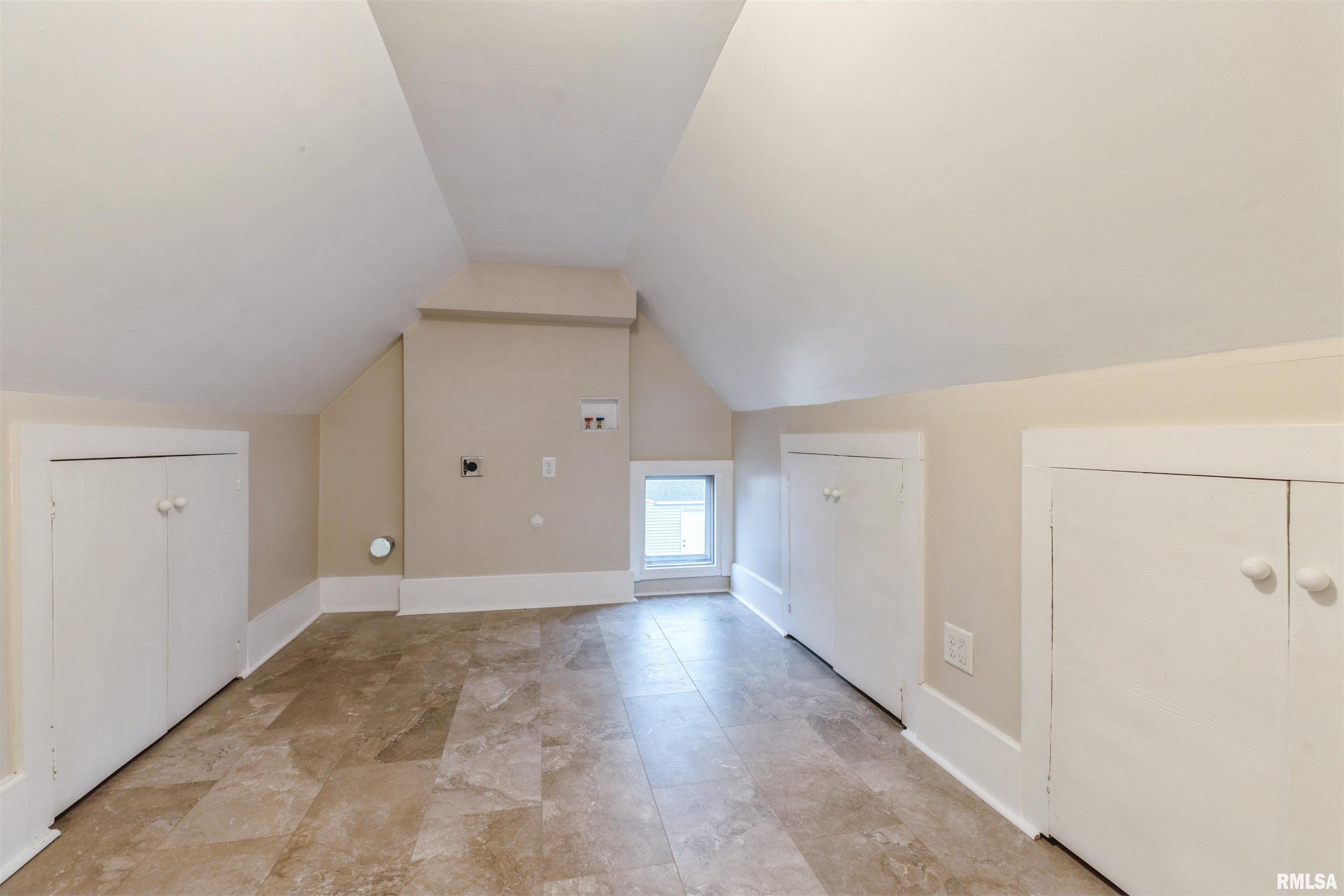 1523 W 13th Street, Davenport, Iowa image 15