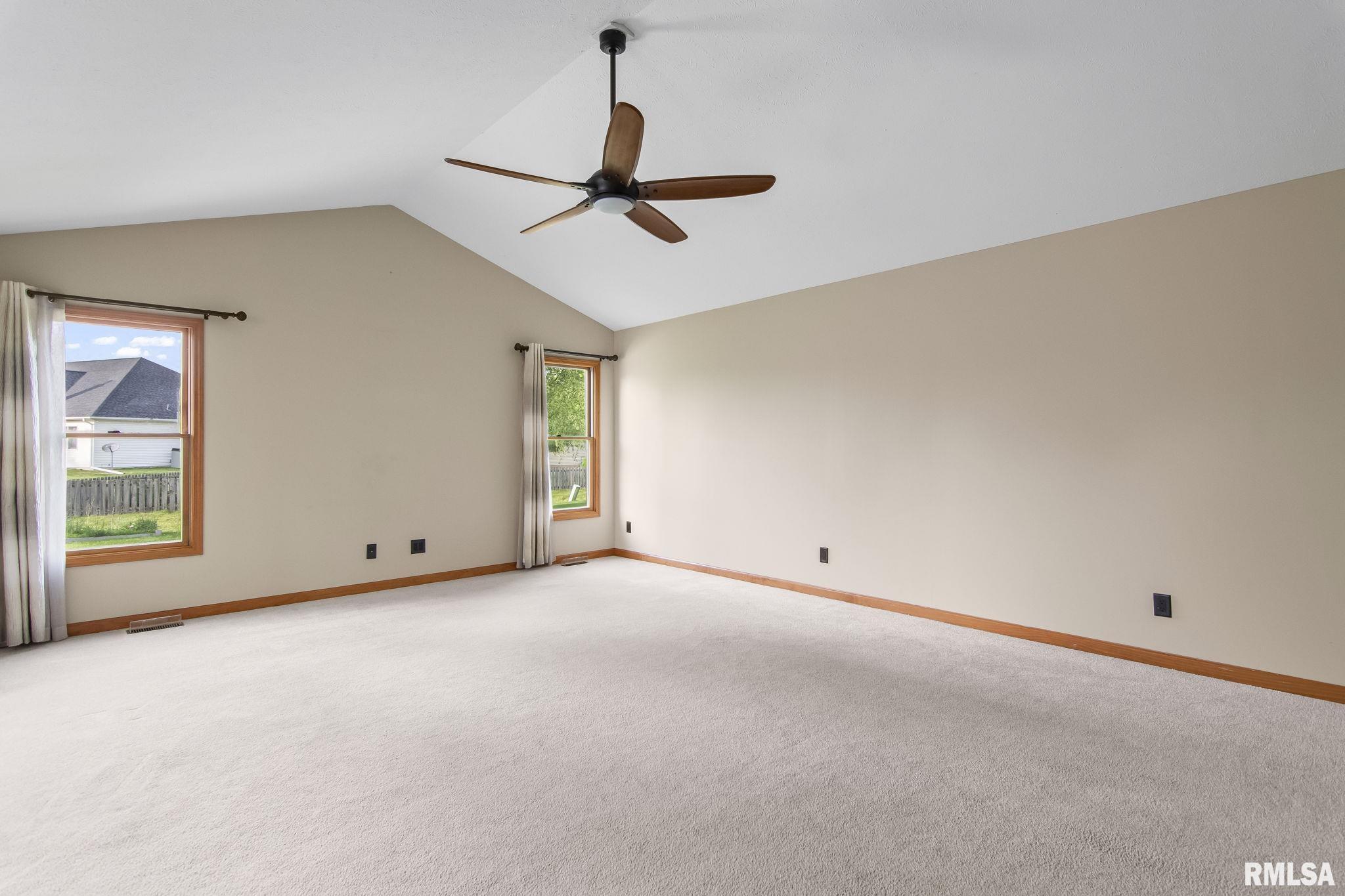 421 Turtle Dove Drive, Sherman, Illinois image 6