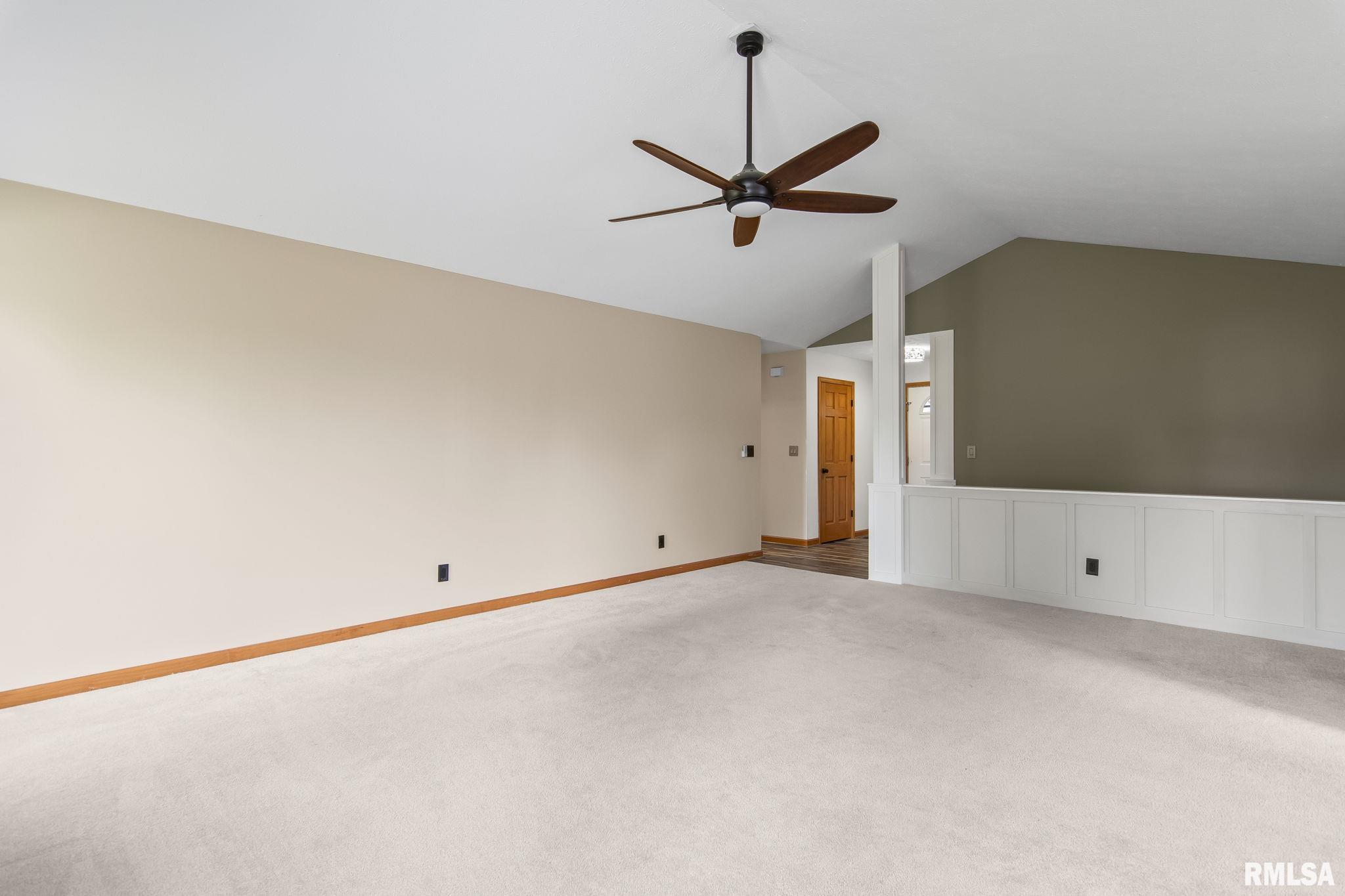 421 Turtle Dove Drive, Sherman, Illinois image 7