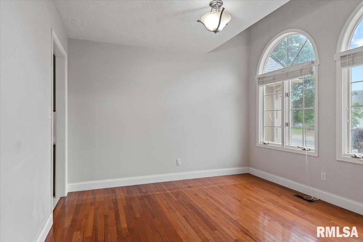 19439 Pinecrest Road, Petersburg, Illinois image 20