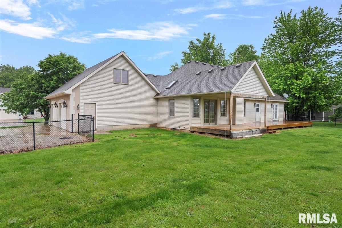 19439 Pinecrest Road, Petersburg, Illinois image 44