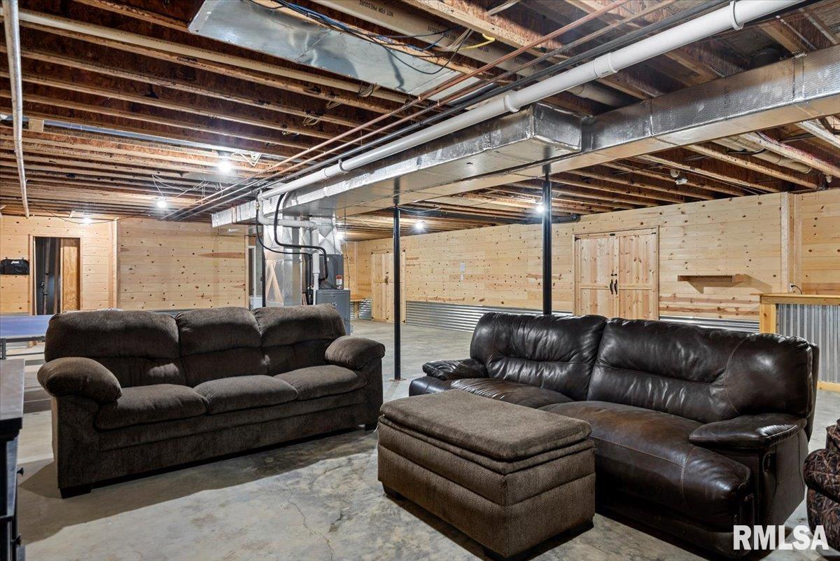 19439 Pinecrest Road, Petersburg, Illinois image 39