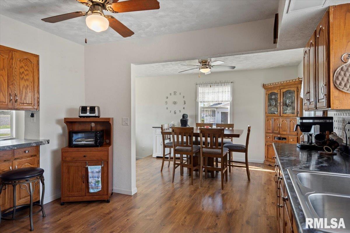 1301 4th Street, Pawnee, Illinois image 14