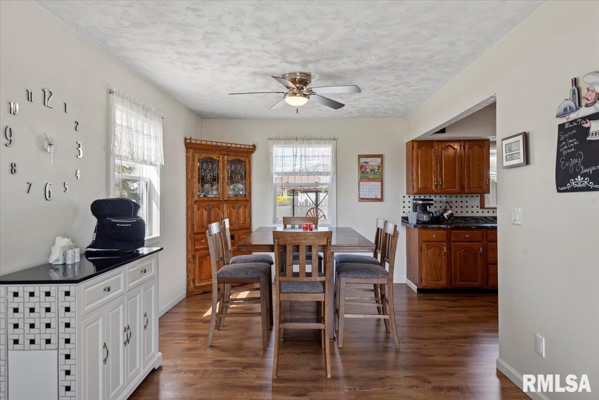 1301 4th Street, Pawnee, Illinois image 8