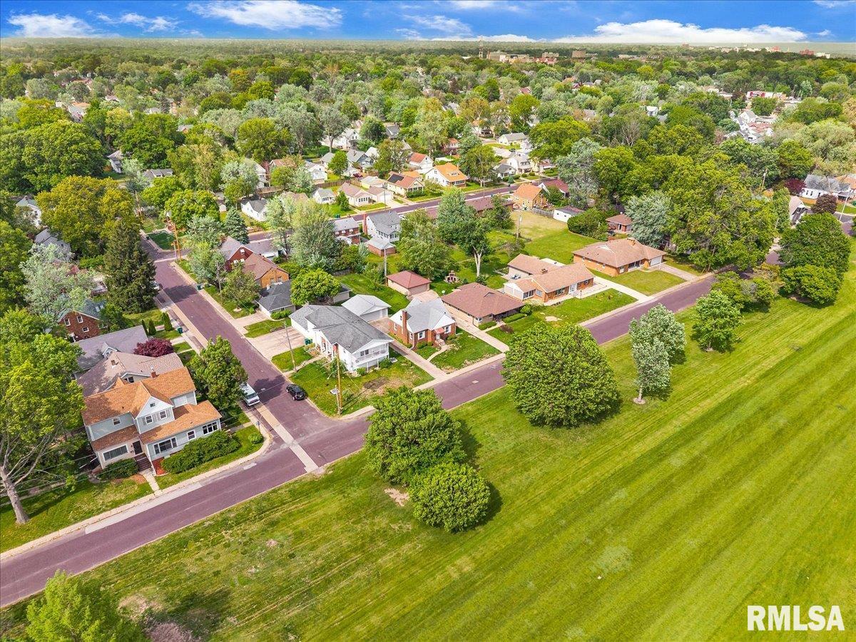 2309 W Manor Parkway, West Peoria, Illinois image 33