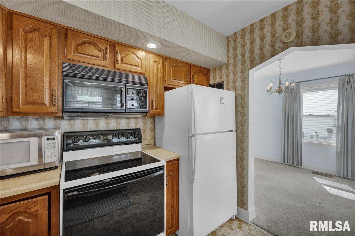 2309 W Manor Parkway, West Peoria, Illinois image 10