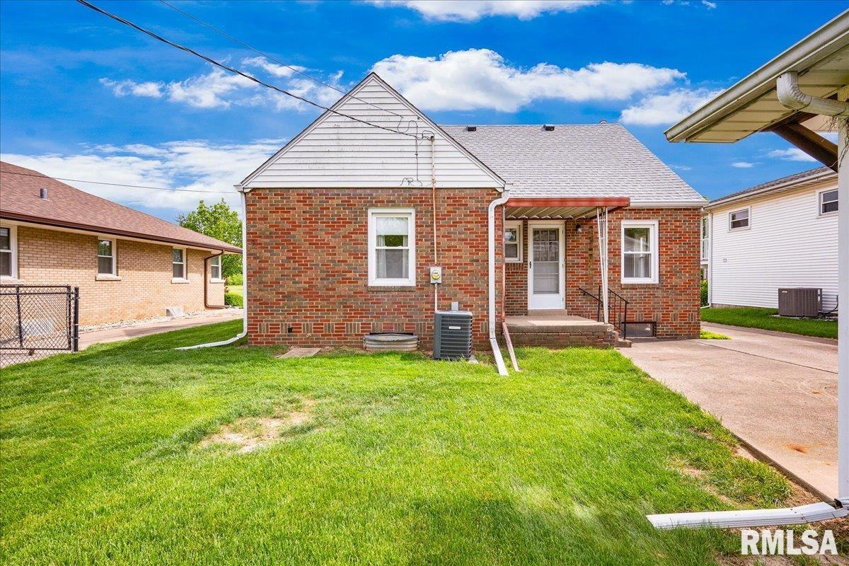 2309 W Manor Parkway, West Peoria, Illinois image 25