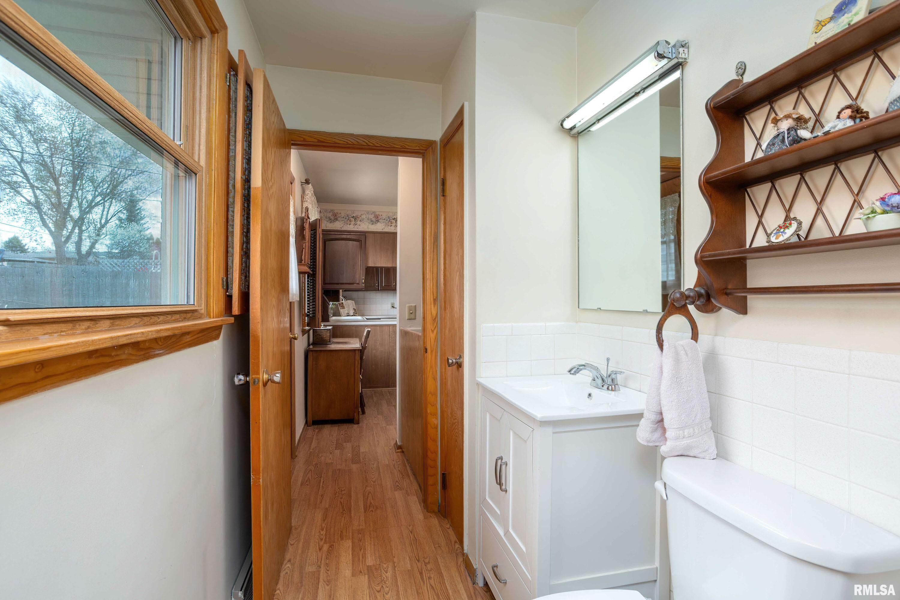 2853 Cedar Street, Davenport, Iowa image 14