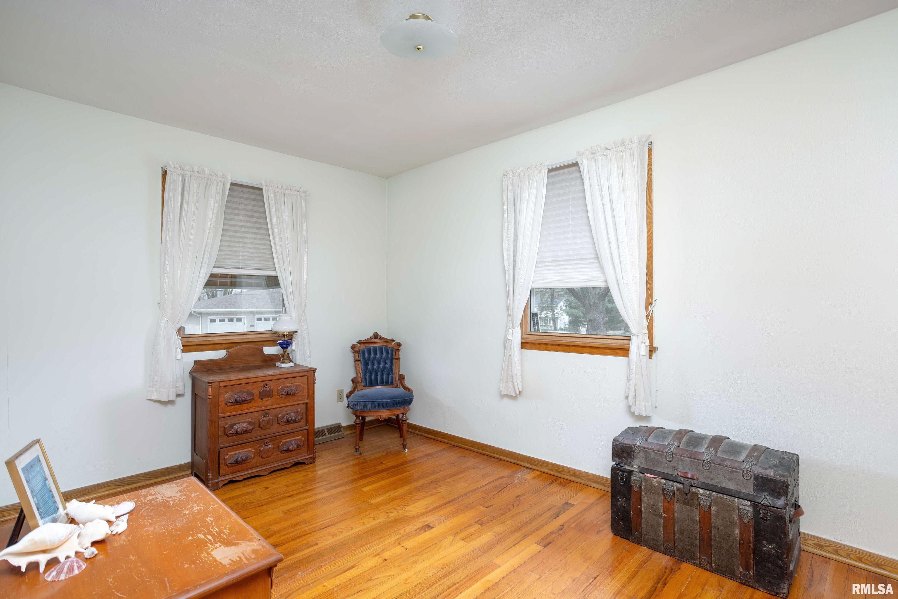 2853 Cedar Street, Davenport, Iowa image 15