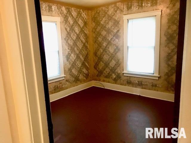 2018 Gale Avenue, Peoria, Illinois image 5