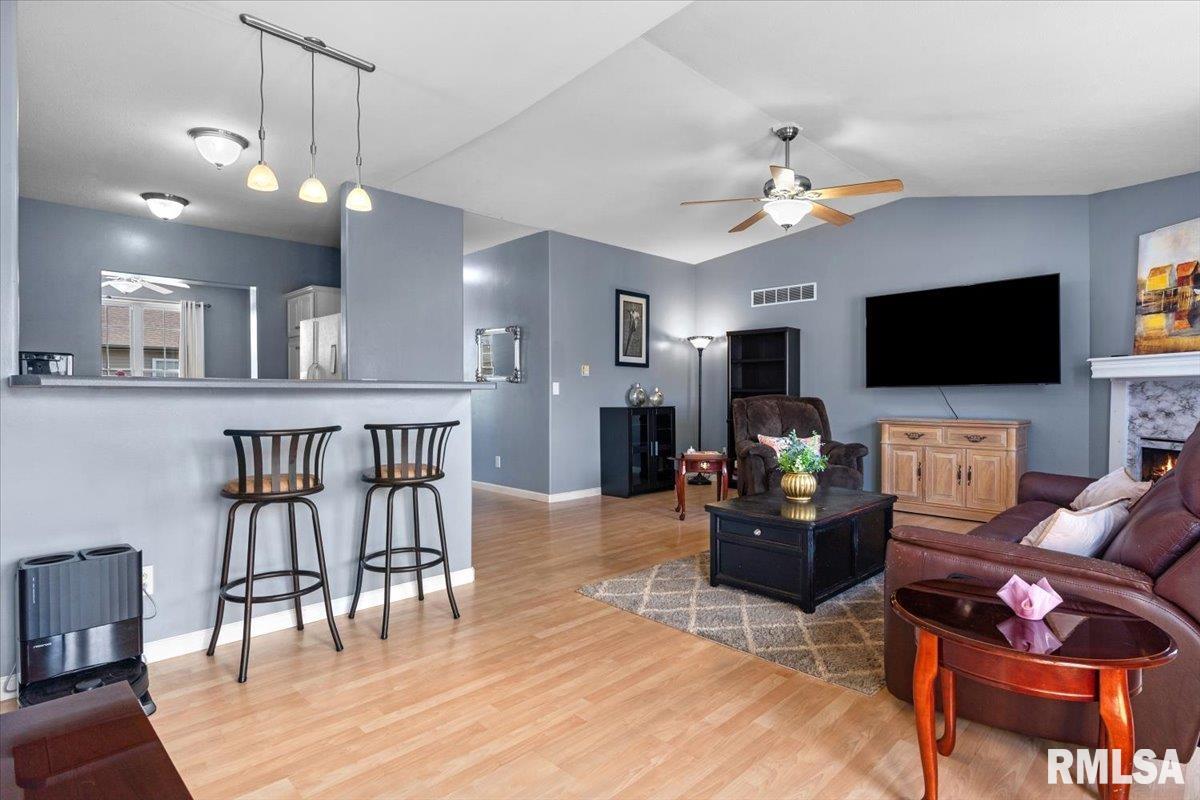2919 S Meadowbrook Road #13, Springfield, Illinois image 7
