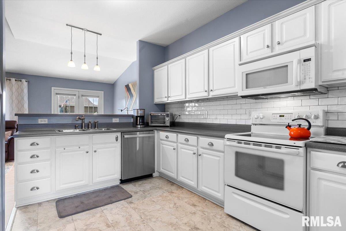 2919 S Meadowbrook Road #13, Springfield, Illinois image 11