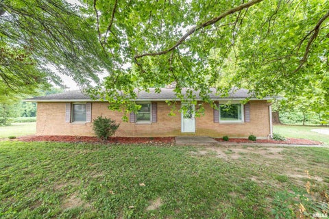 Homes For Sale - 928 Nieders Lane<br/> Quincy, IL 62305