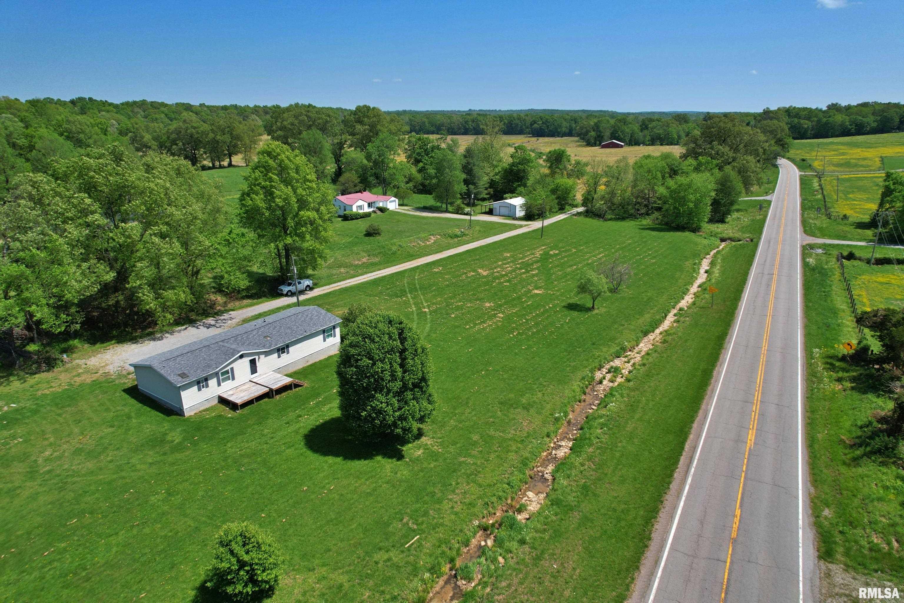 8065 E State Route 146 Highway, Grantsburg, Illinois image 36