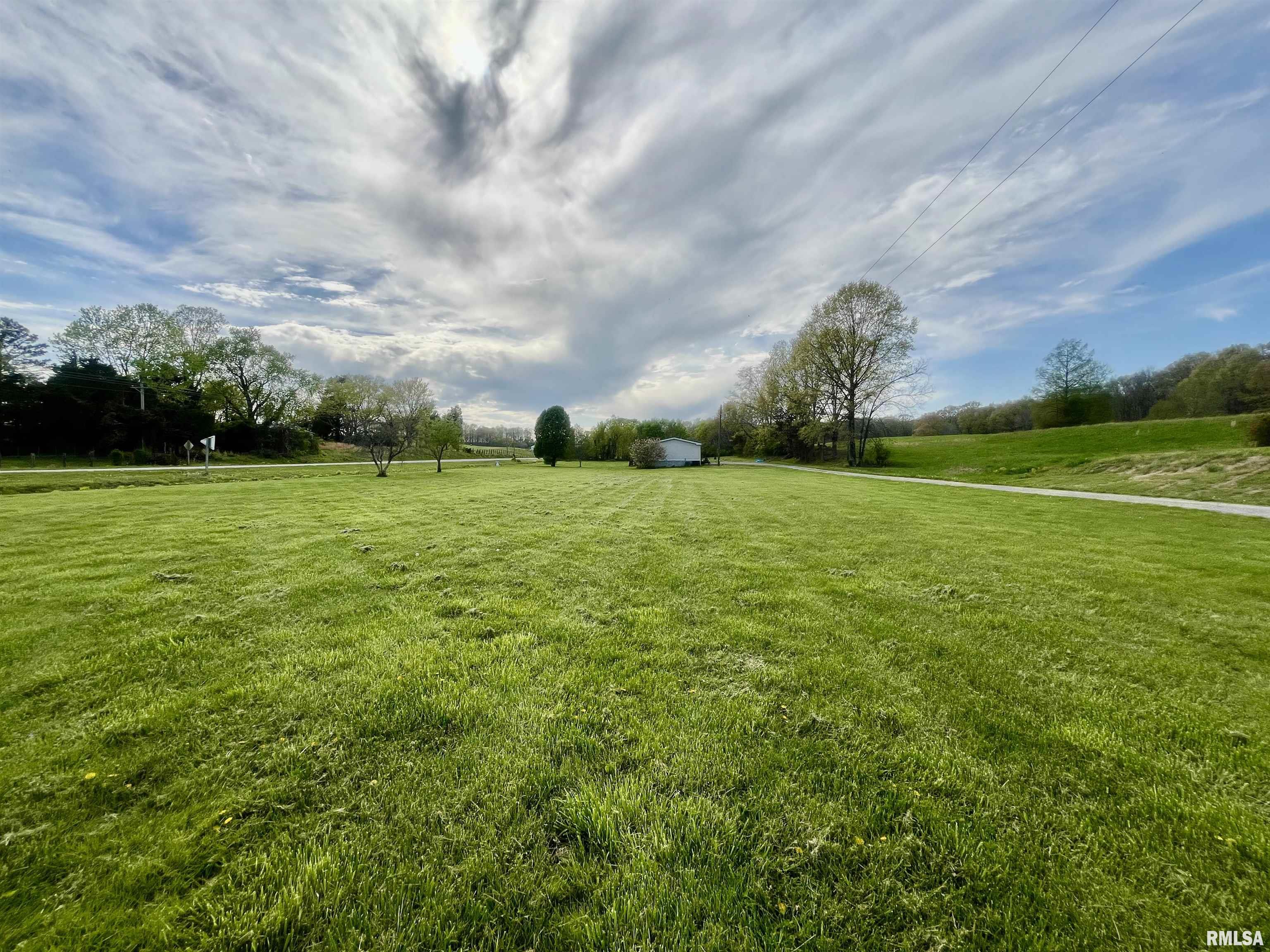 8065 E State Route 146 Highway, Grantsburg, Illinois image 10