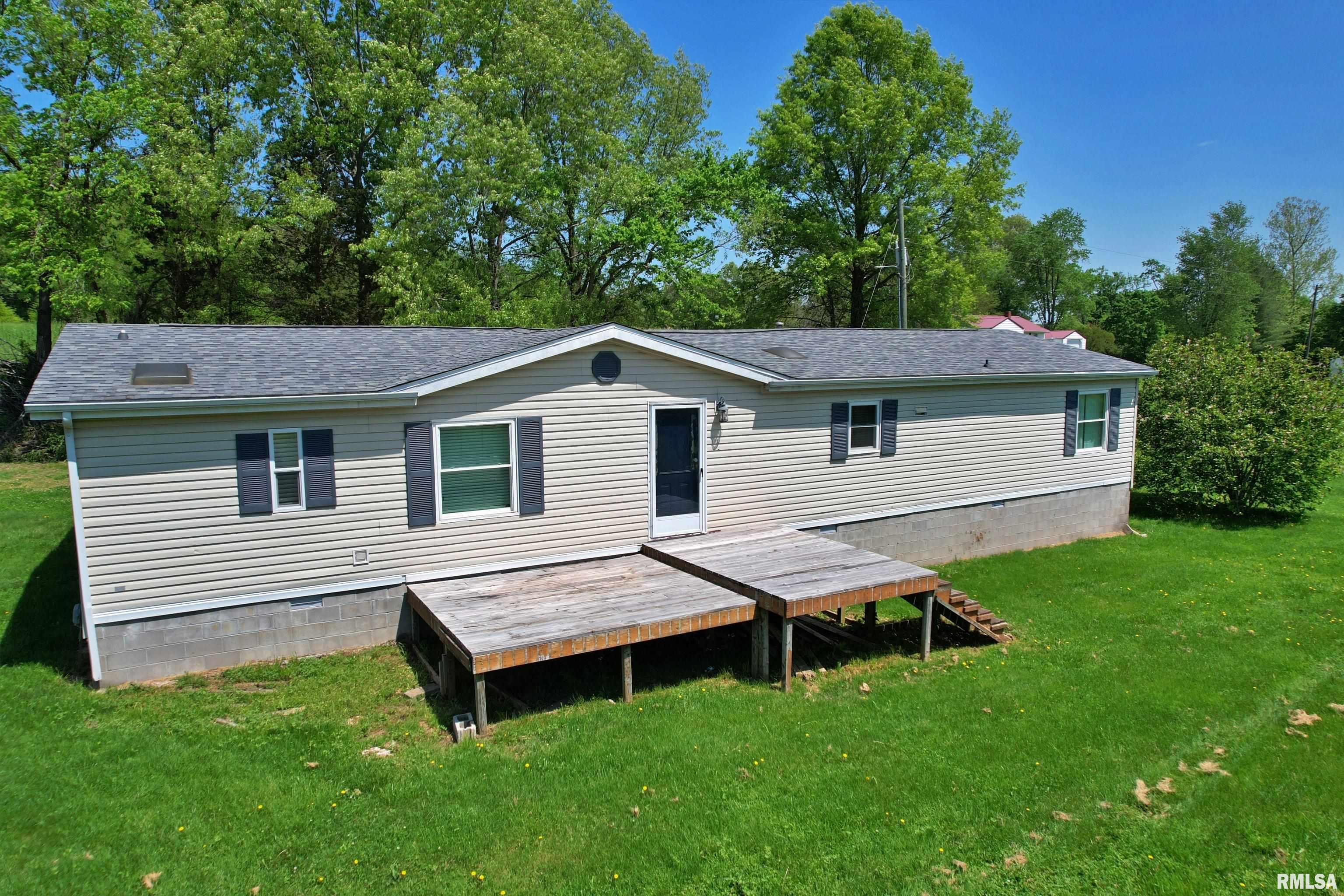 8065 E State Route 146 Highway, Grantsburg, Illinois image 32