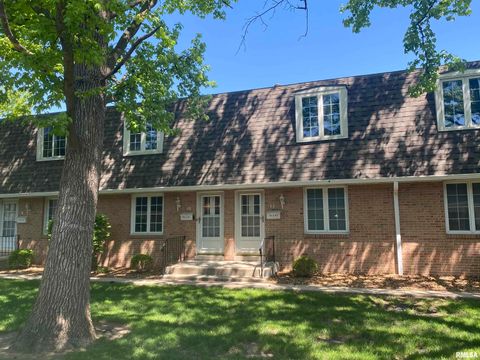 Condo For Sale - 900 S Durkin Drive #12<br/> Sangamon County, Springfield, IL 62704