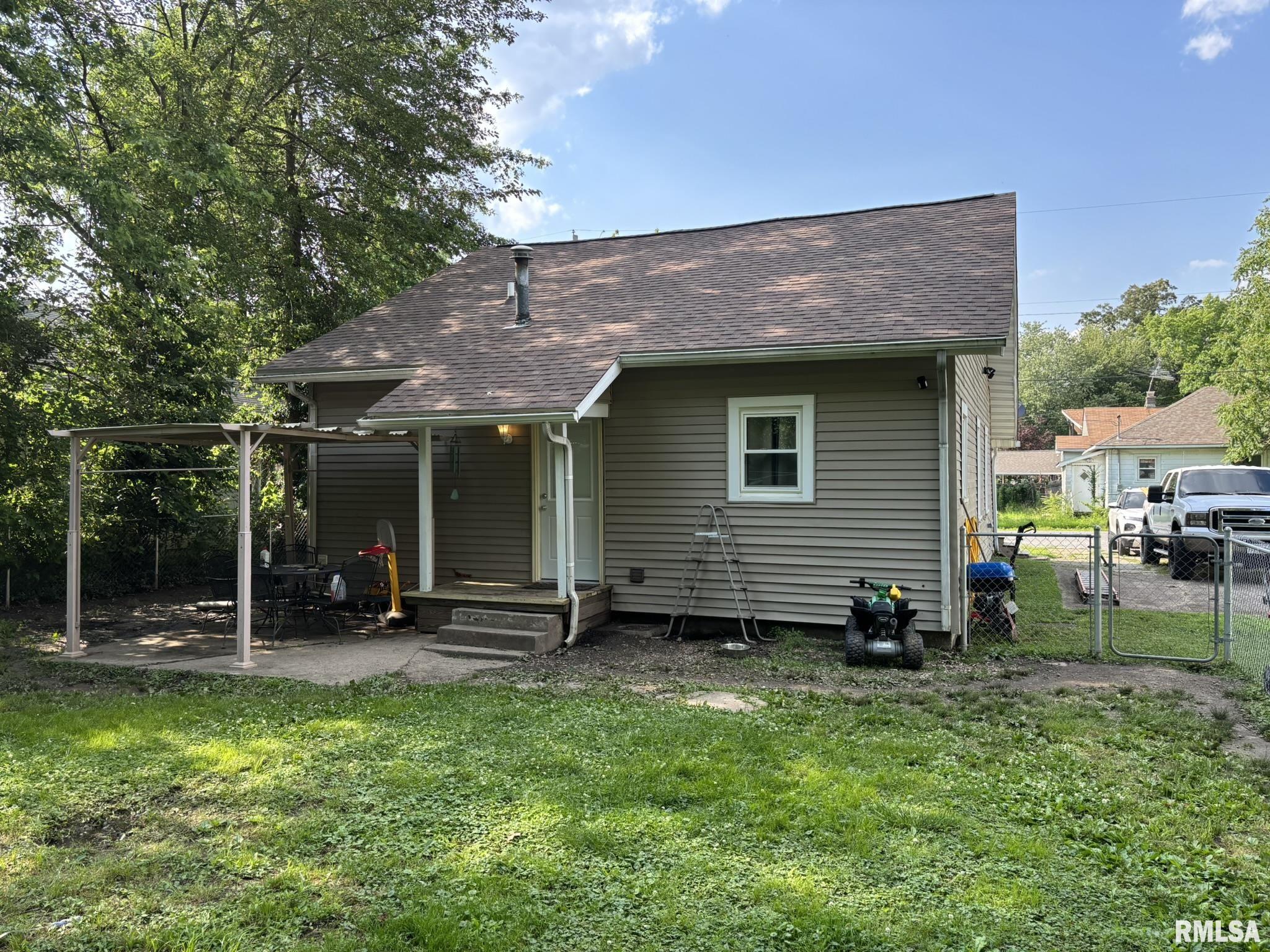 206 E Reed Street, Benton, Illinois image 7