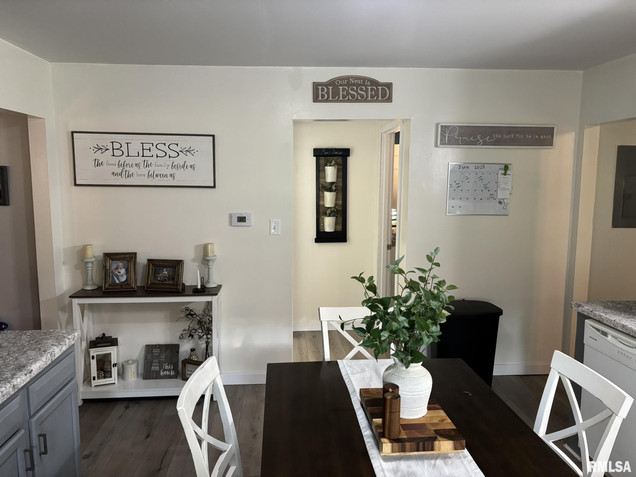 206 E Reed Street, Benton, Illinois image 15