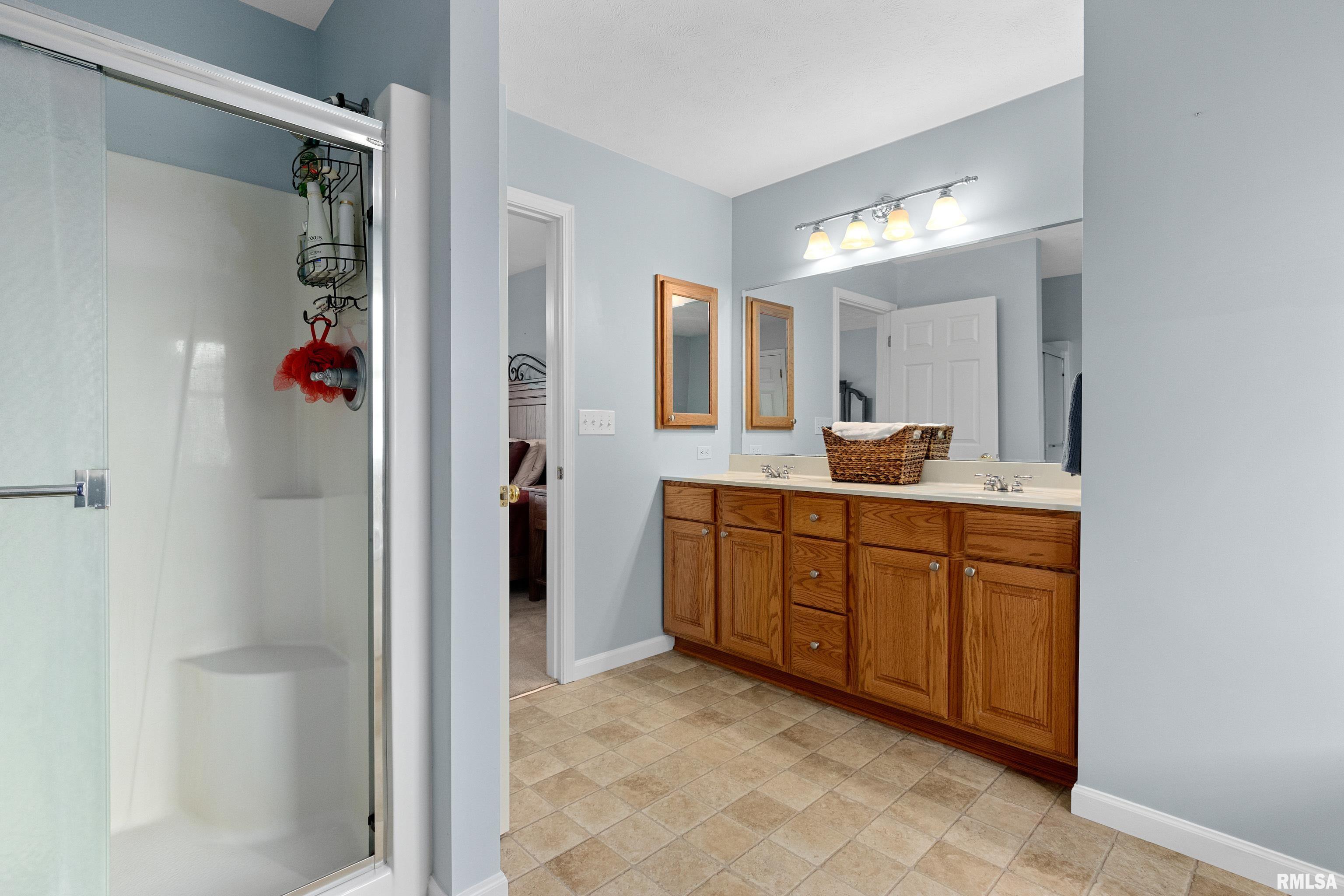 201 Stonecrop Road, Morton, Illinois image 34
