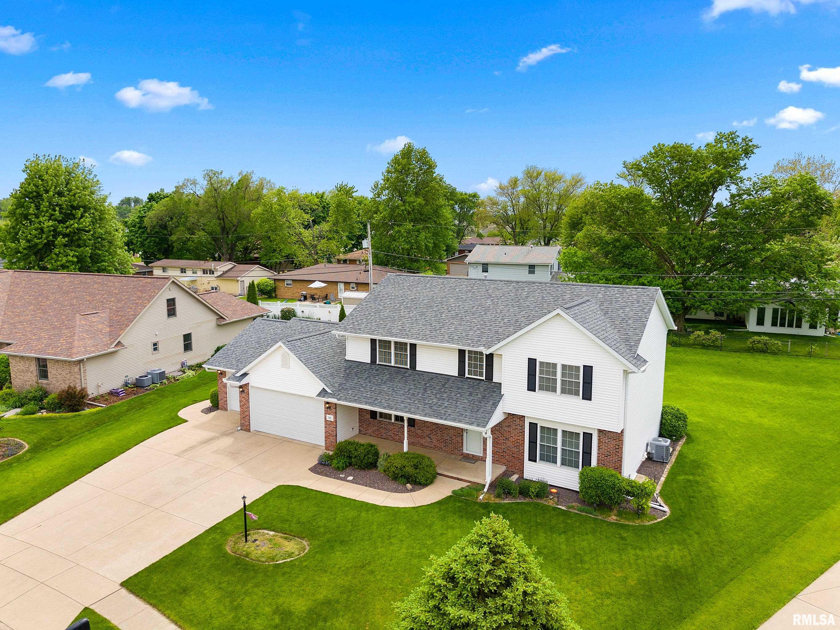 201 Stonecrop Road, Morton, Illinois image 3