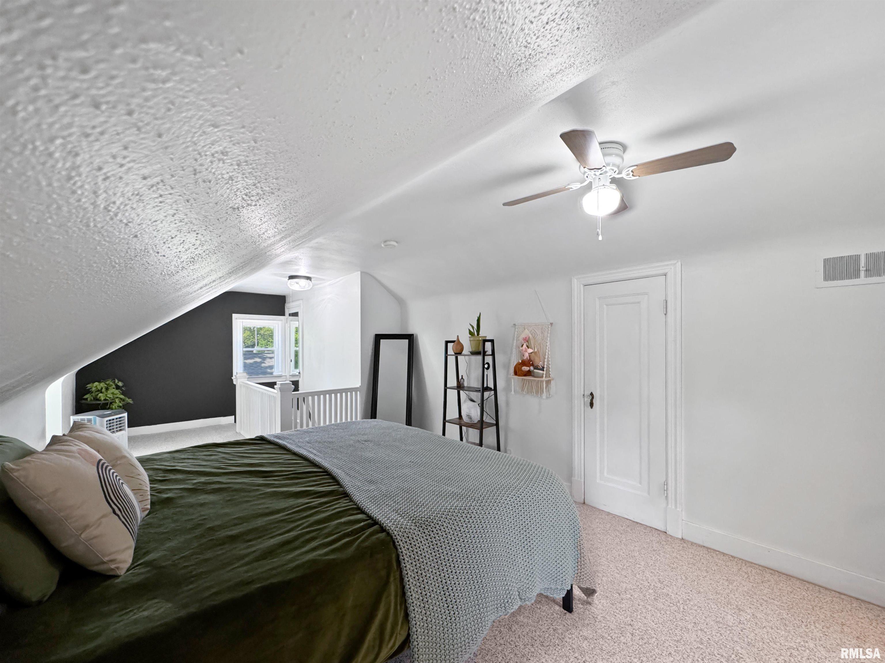 1107 E Elmhurst Avenue, Peoria, Illinois image 18