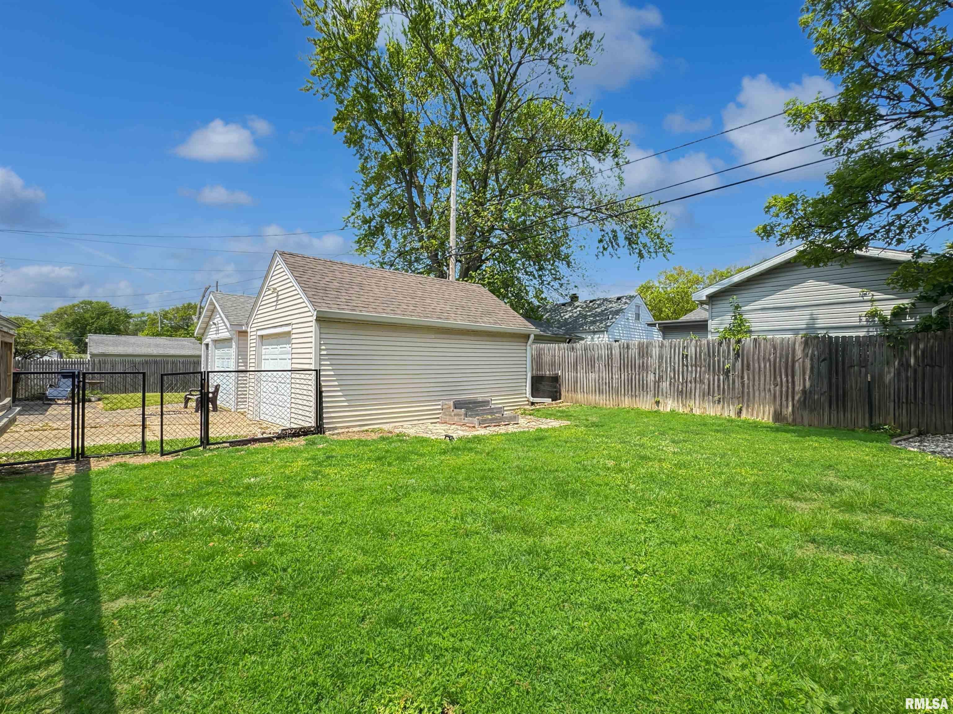 1107 E Elmhurst Avenue, Peoria, Illinois image 28