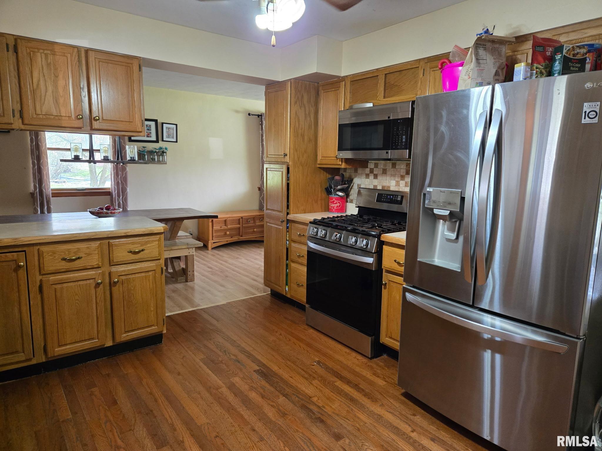 235 Van Dyke Drive, Canton, Illinois image 6