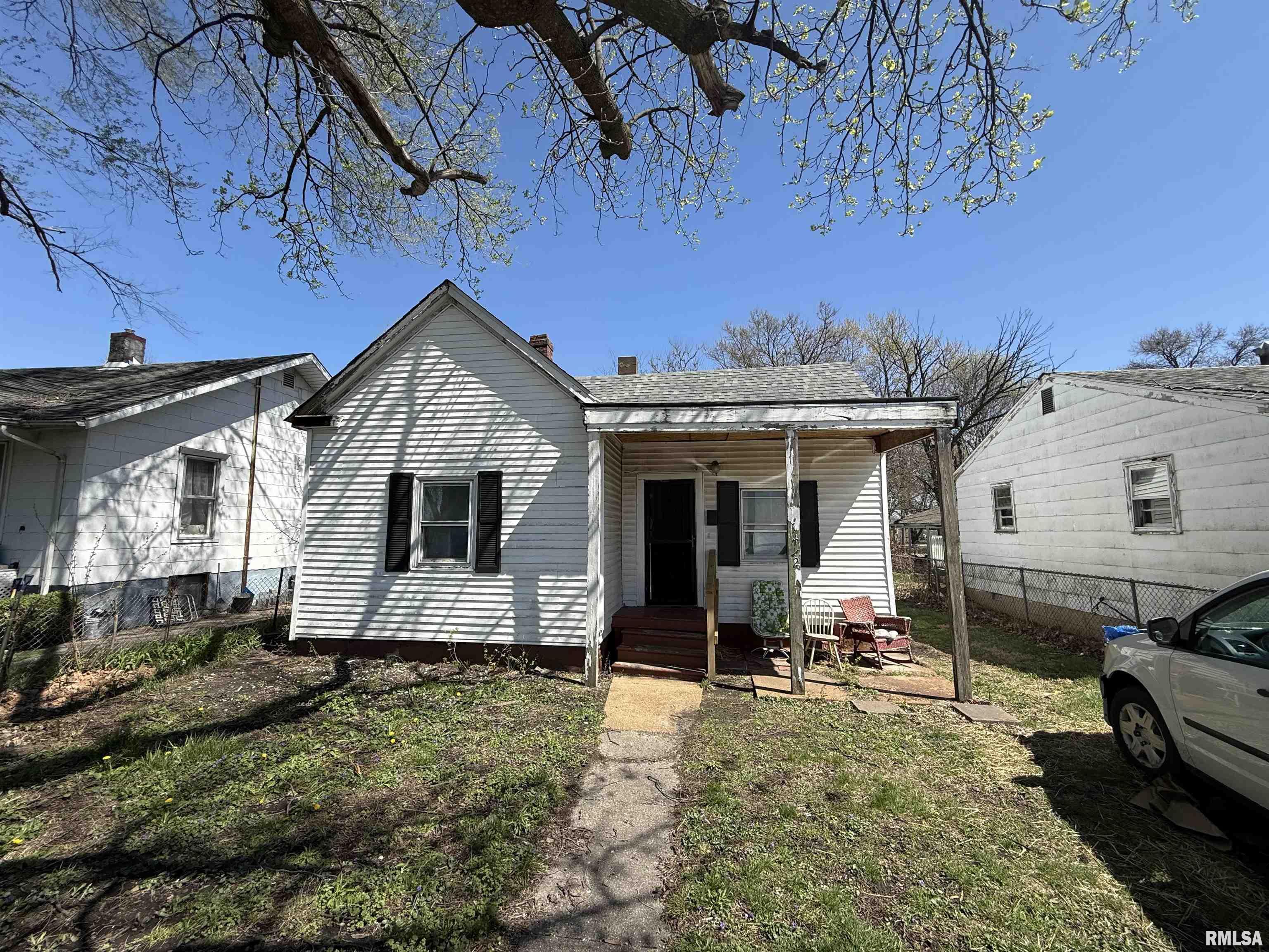 Photo 1 of 3 — 1412 N 15TH Street, Springfield, IL 62703