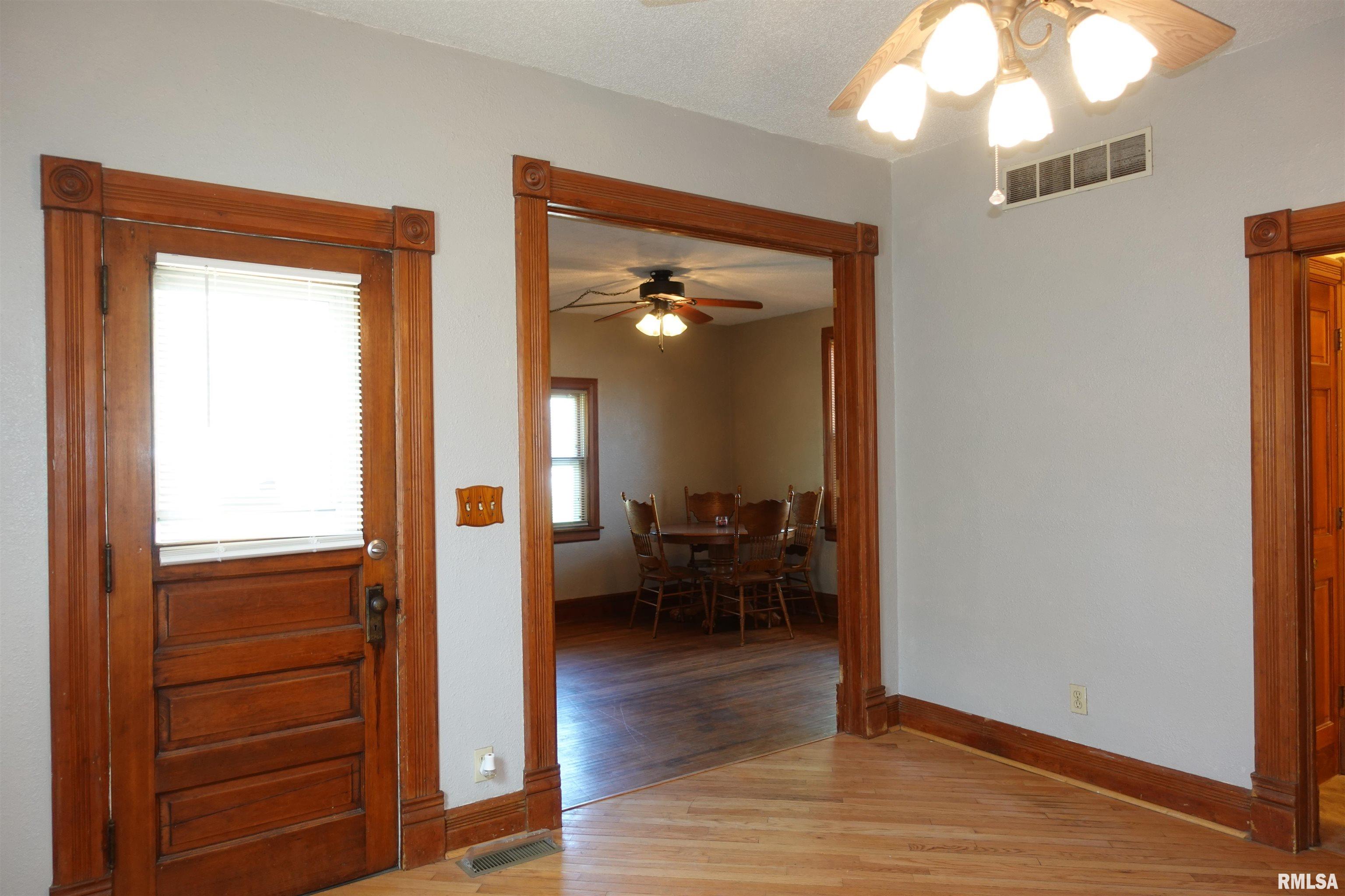 911 Willard Street, Galesburg, Illinois image 13