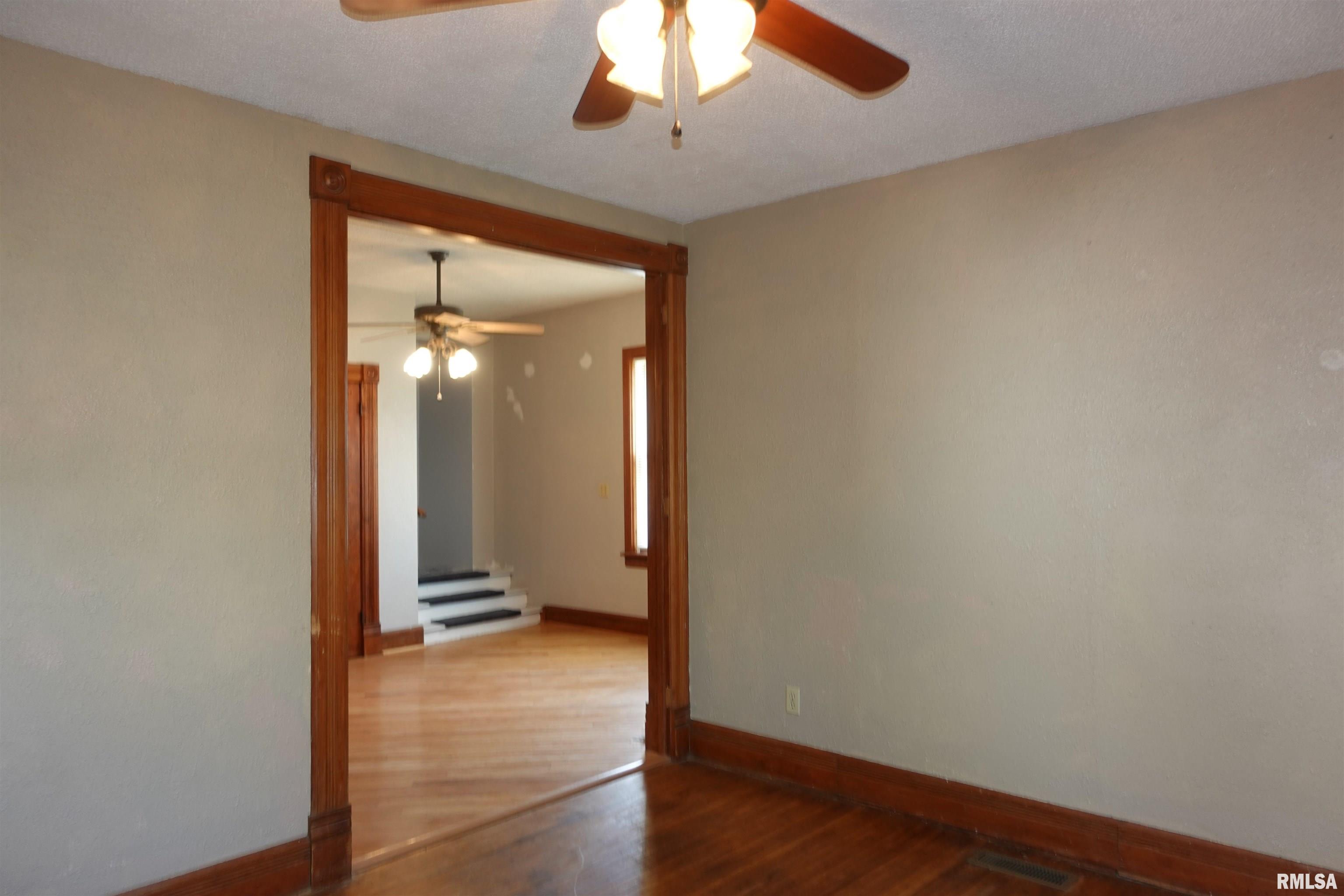 911 Willard Street, Galesburg, Illinois image 19