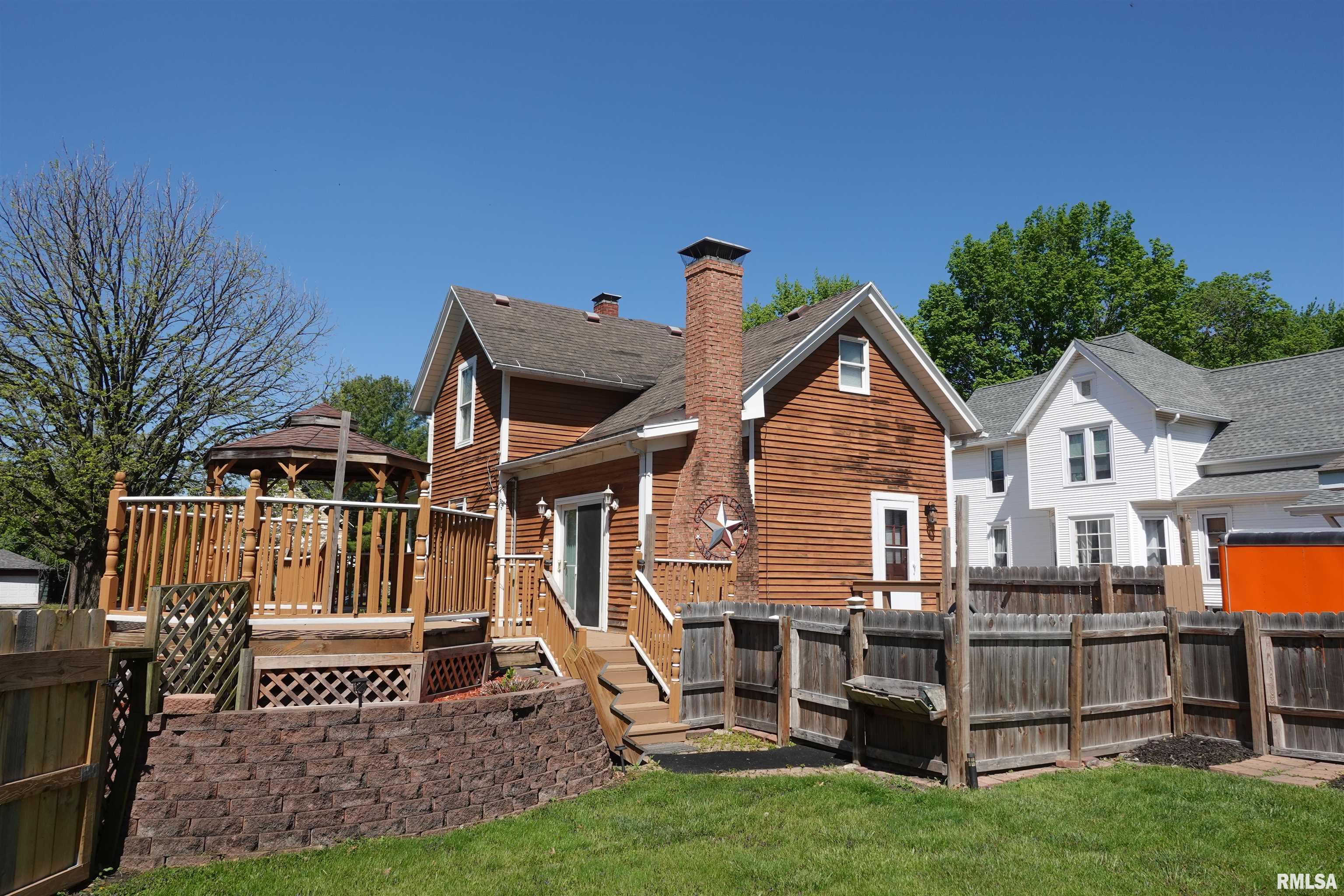 911 Willard Street, Galesburg, Illinois image 3